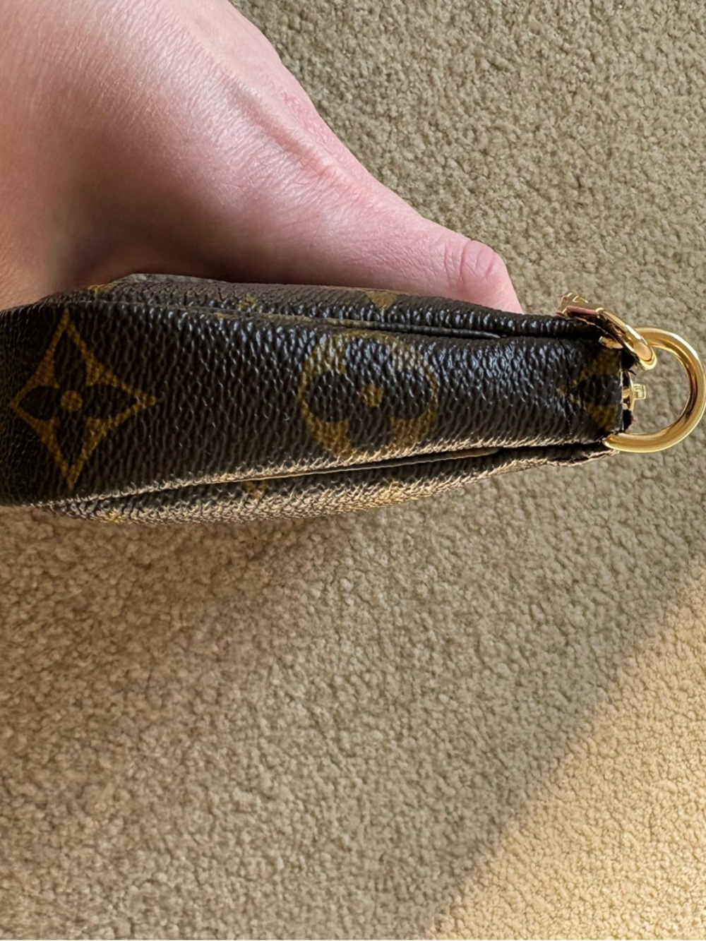 Louis Vuitton Pochette Accessoires - Picture 4 of 16